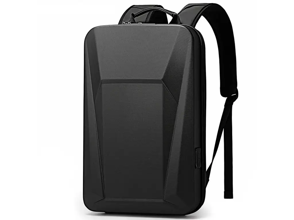 کوله پشتی لپ تاپ 15.6 اینچ ضد آب و ضد سرقت طرح چمدان دارای درگاه تایپ‌سی و یو‌اس‌بی بنج  Bange BG-7682 Hard Case Backpack With TSA Combination Lock And USB Type-C Port 11025271