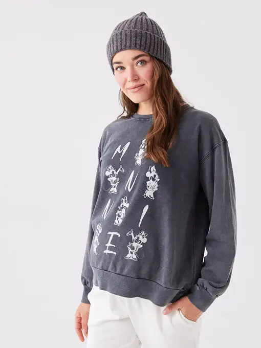 picture پیراهن بارداری ال سی وایکیکی با کد W3DB54Z8-KSK ( Bisiklet Yaka Disney Baskılı Uzun Kollu Hamile Sweatshirt )