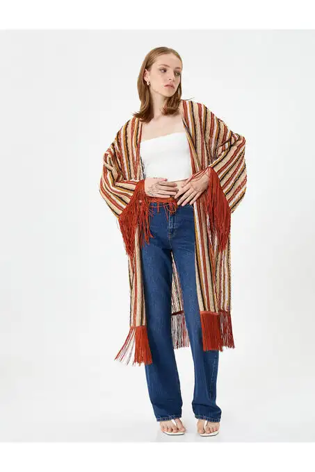 picture پانچو کوتون با کد 770234216 ( Oversize Kimono Püskül Detaylı Etnik Görünümlü )