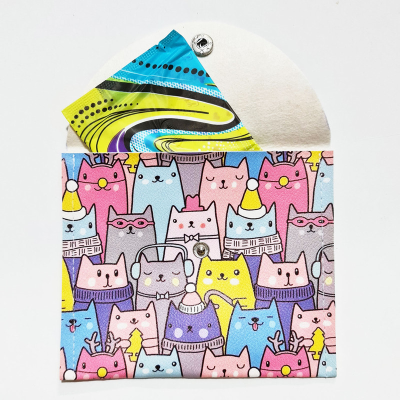 picture کیف نوار بهداشتی طرح گربه های رنگارنگ مدل BSA190726